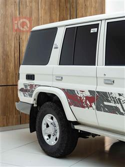 تويوتا لاند كروزر 70